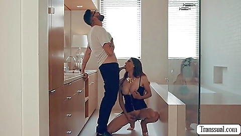 Brunette milf gets her asshole fucked in a threesome